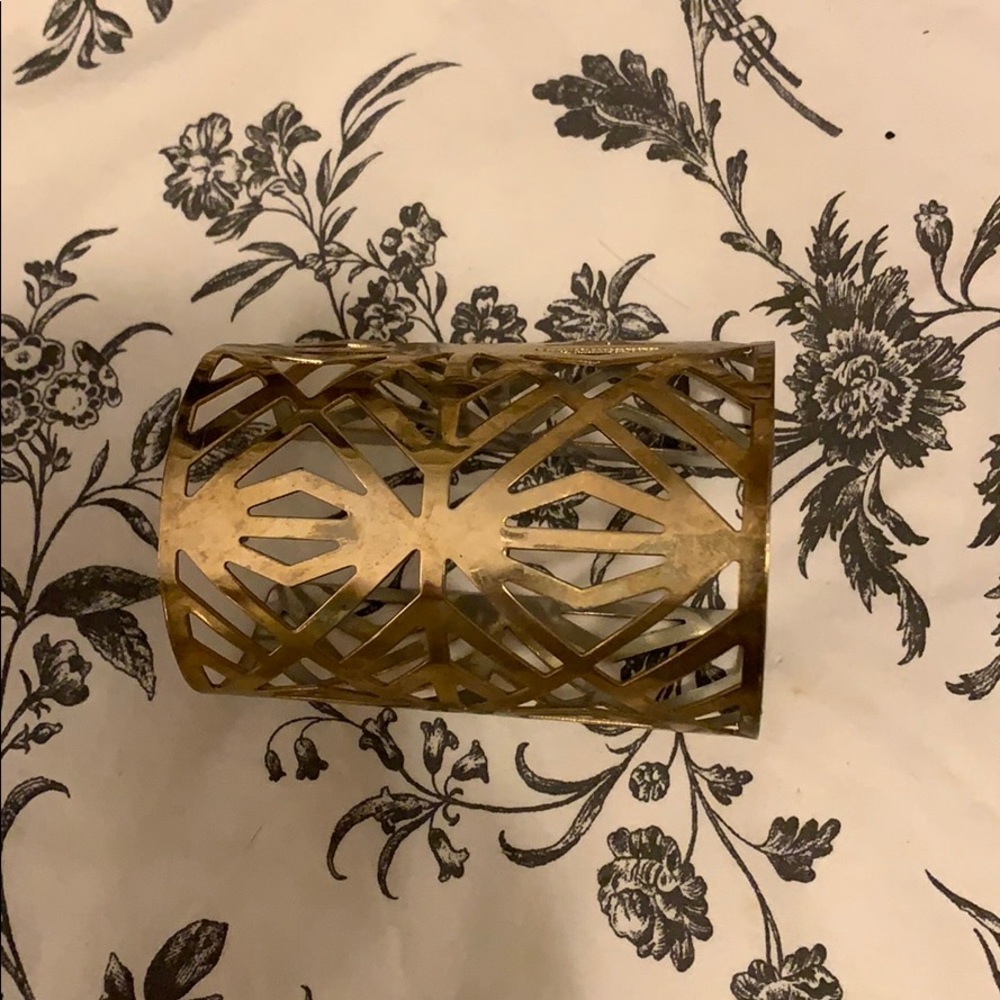Arm cuff! - Picture 2 of 4